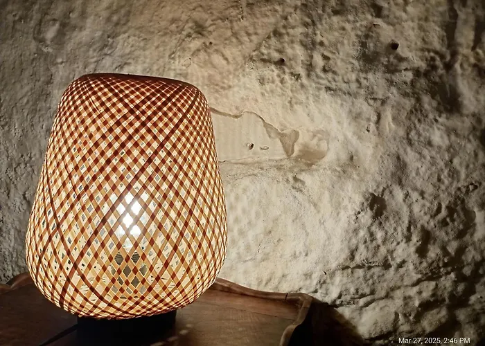 Maison Troglodytique Au Coeur Des Chateaux De La Loire - Le Cerisier Perche